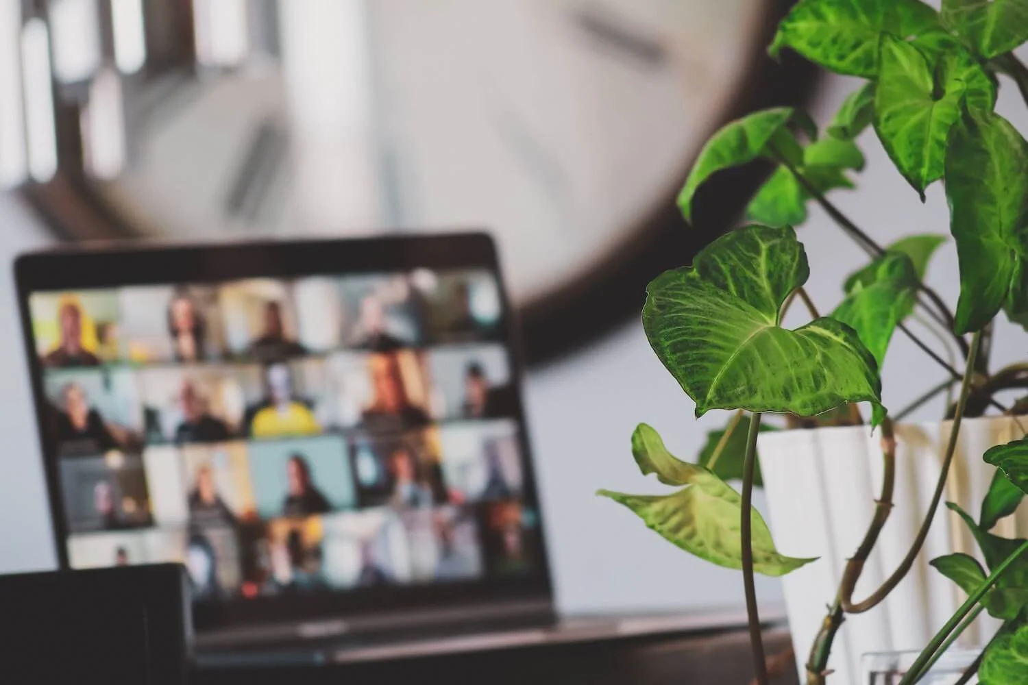New Google Meet Room extension